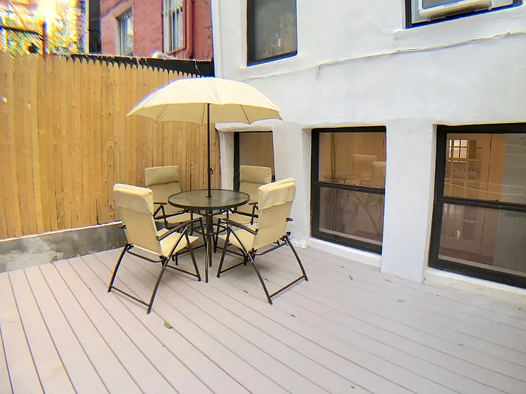 746 Driggs Ave #GRD — Photo 16
