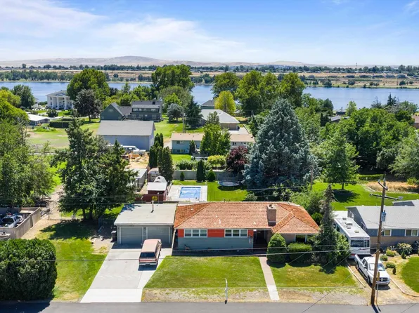 5004 W Sylvester St, Pasco, WA 99301
