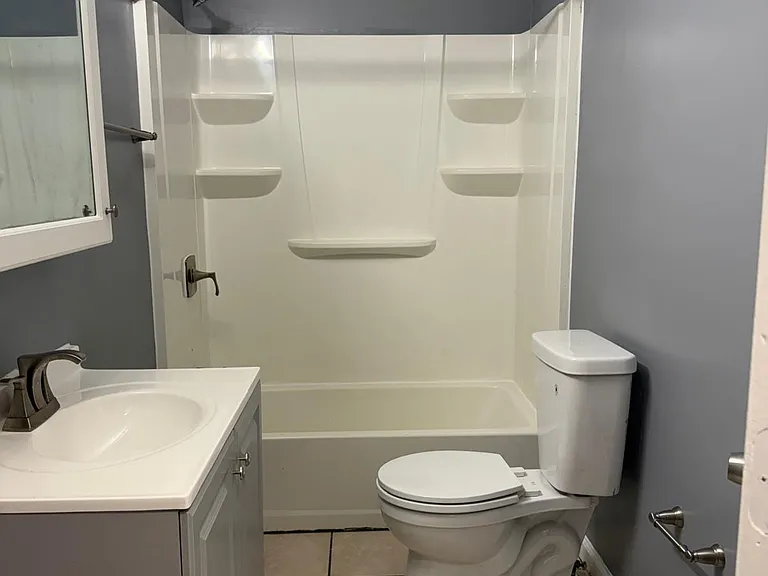1514 E Lafayette Ave — Photo 13