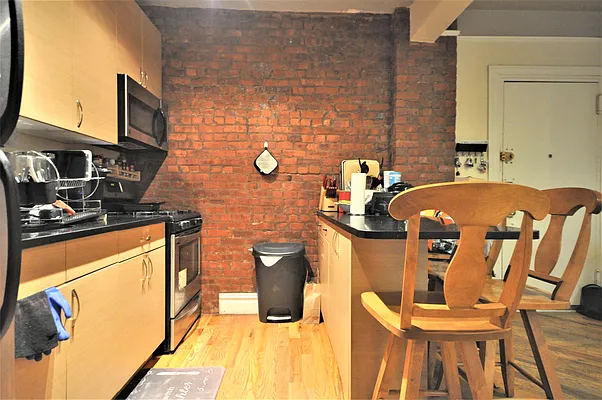 Rented by Corcoran | media 19