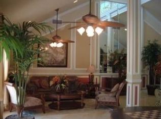 2638 Fountain View Cir APT 102, Naples, FL 34109