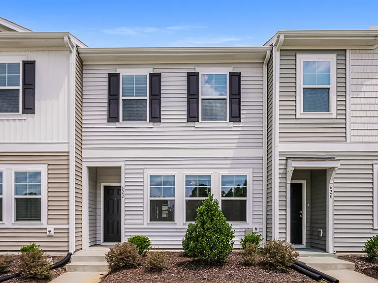 622 Wendell Falls Pkwy — Photo 1