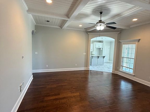 4th image of 4682 Amelia Cir