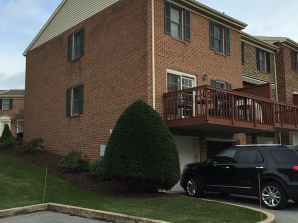 1006 Chambers Rdg, York, PA 17402