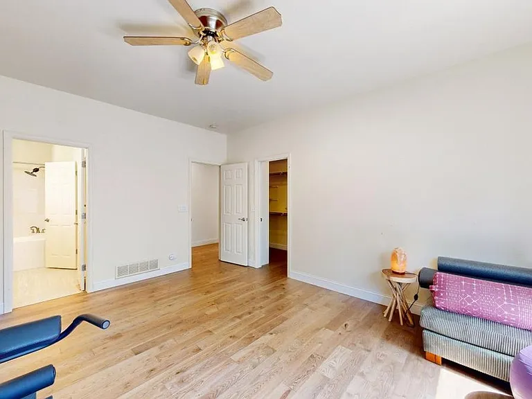 605 Saint Andrews Dr — Photo 4