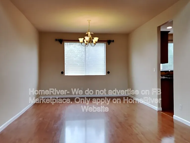 1069 Huntly Dr — Photo 8