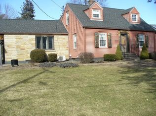 91 Barrett St, Northampton, MA 01060
