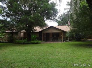 5115 S Kris Pt, Homosassa, FL 34446