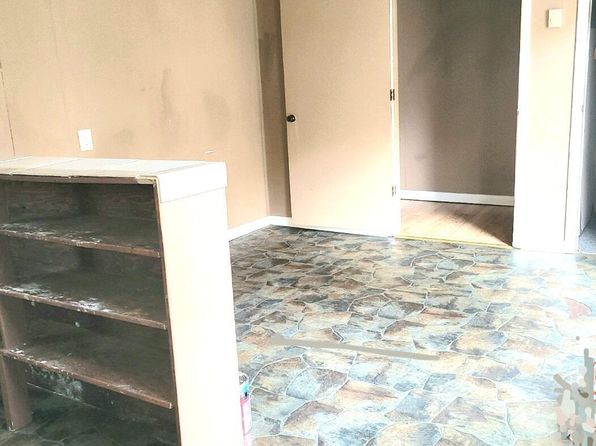 raleigh-north-carolina-442515601 picture