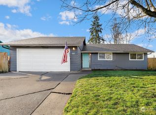 307 SW 10th St, Battle Ground, WA 98604