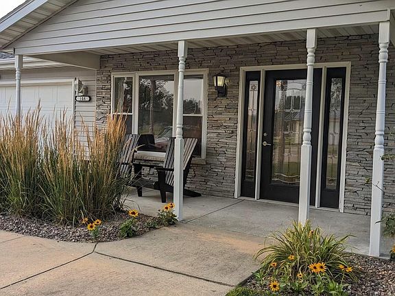 2nd image of 106 N Meadow Ln
