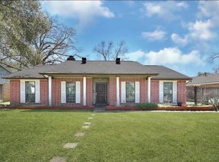11807 Stroud Dr, Houston, TX 77072