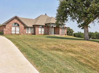 4000 Old Country Cir, Edmond, OK 73034