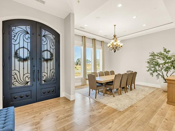 3rd image of 12201 Vineyard Hill Ct