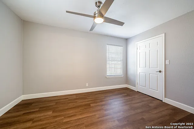 810 E Euclid Ave — Photo 23