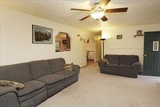 3rd image of 759 Woodlea Dr