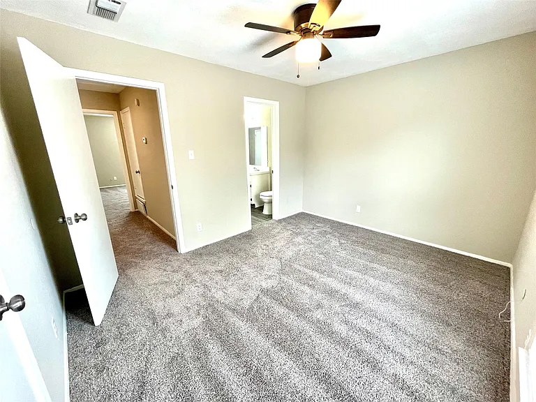 3813 Coates Cir — Photo 17