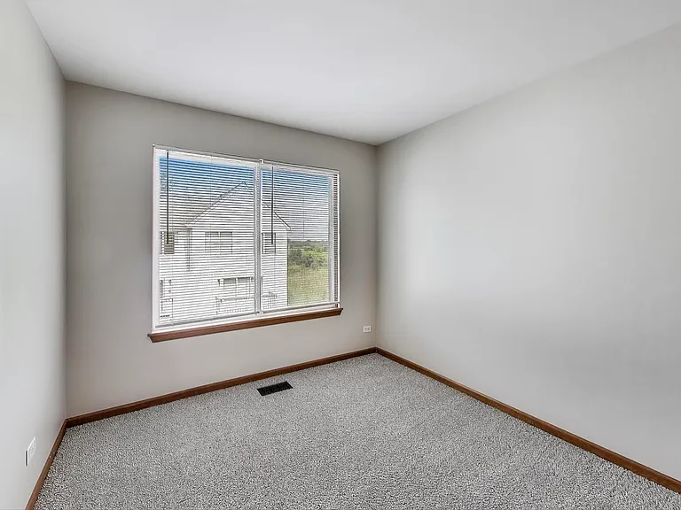 985 Manchester Cir #985 — Photo 19