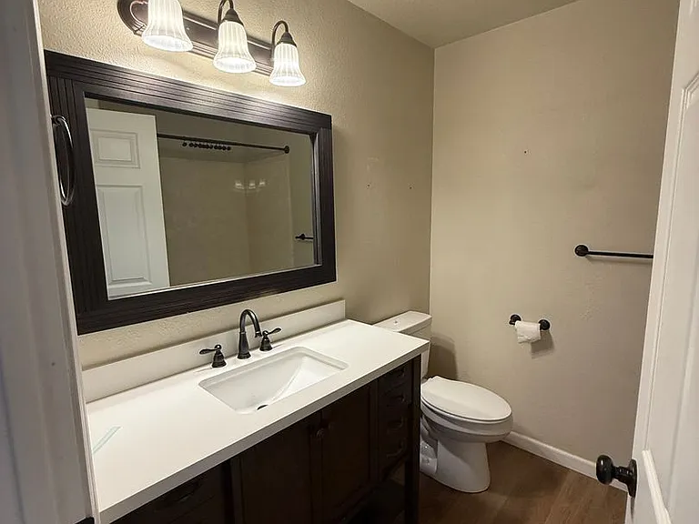 450 Midway Rd #34 — Photo 18