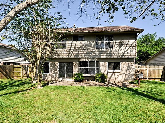2nd image of 22147 Birch Valley Dr
