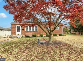 31 Runyon Rd, Hummelstown, PA 17036