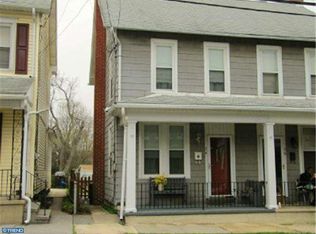 34 N Church St, Robesonia, PA 19551