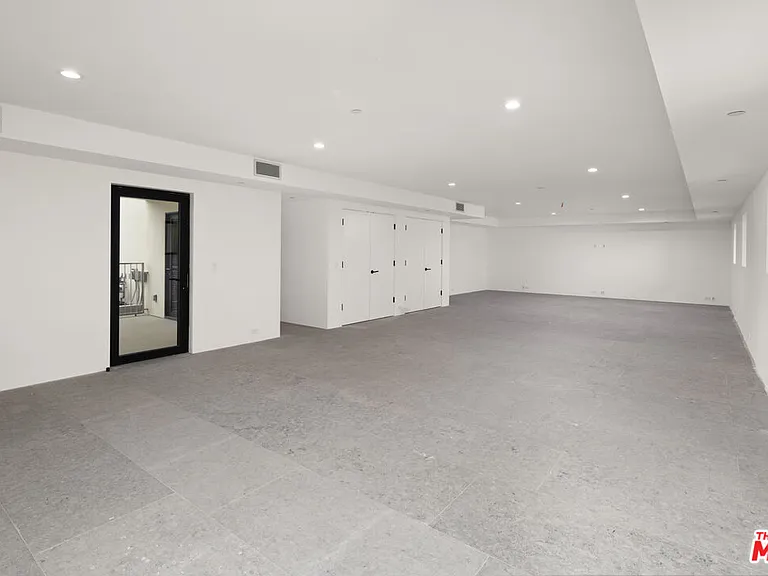 6242 Cavalleri Rd — Photo 16