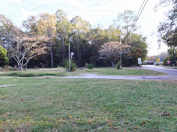 2nd image of 8706 Deerwood Dr