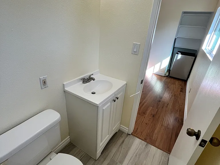 1777 Mitchell Ave #11 — Photo 30
