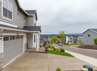 15062 SW Harveys View Ave, Tigard, OR 97224