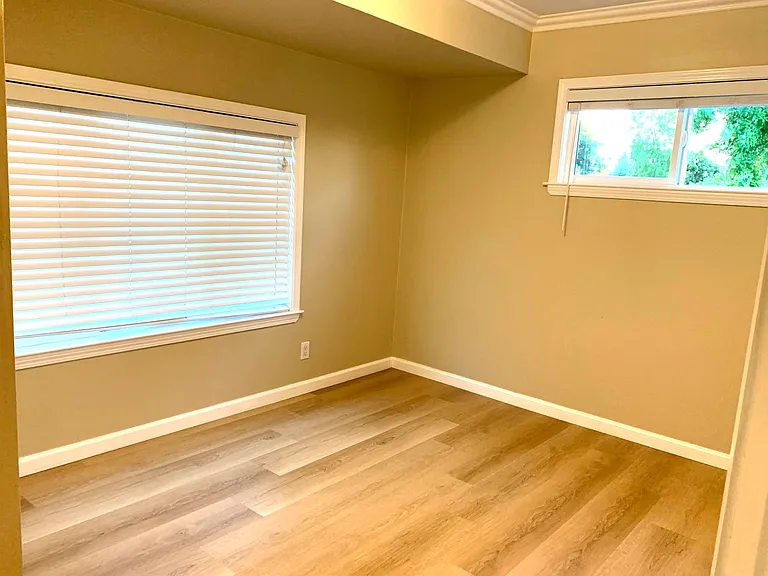 4335 Belvedere Dr — Photo 12