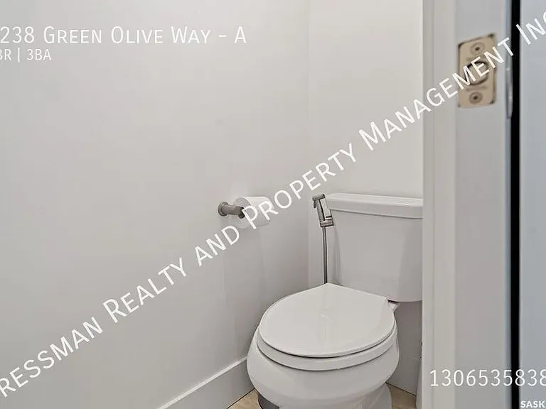 4238 E Green Olive Way #A — Photo 32