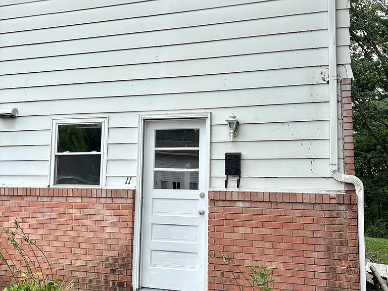 1400 Charles St #11 — Photo 14