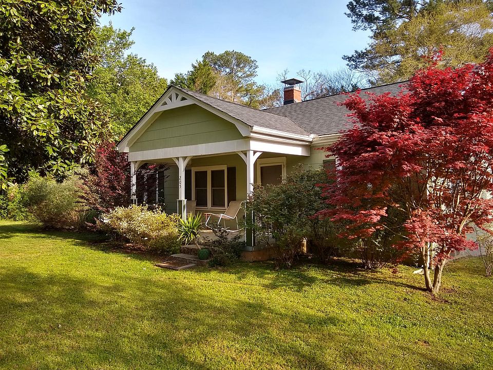 Front of house - only minutes to Clemson University and the South Carolina Botanical Gardens