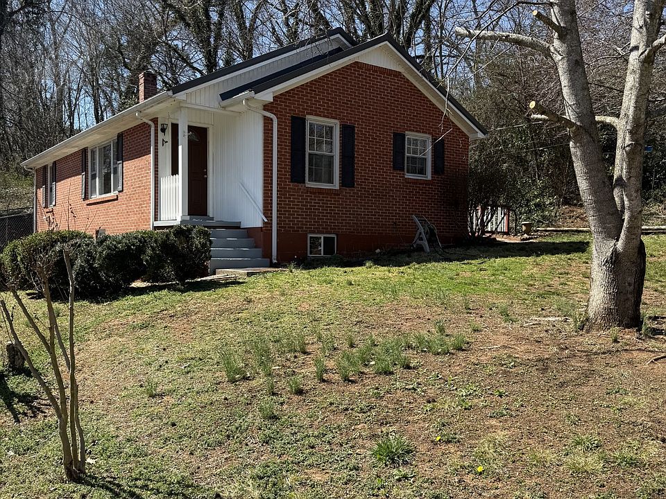 1st image of 115 Westwood Dr