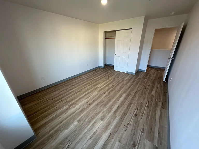2424 Newburg Rd #2424 — Photo 24