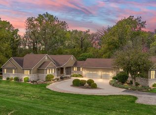 1840 Dickinson Rd, Chesterton, IN 46304