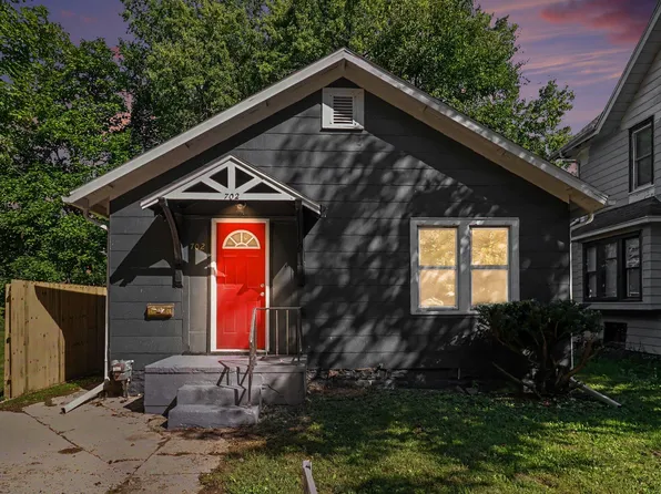 702 Fenimore Ave, Kalamazoo, MI 49048