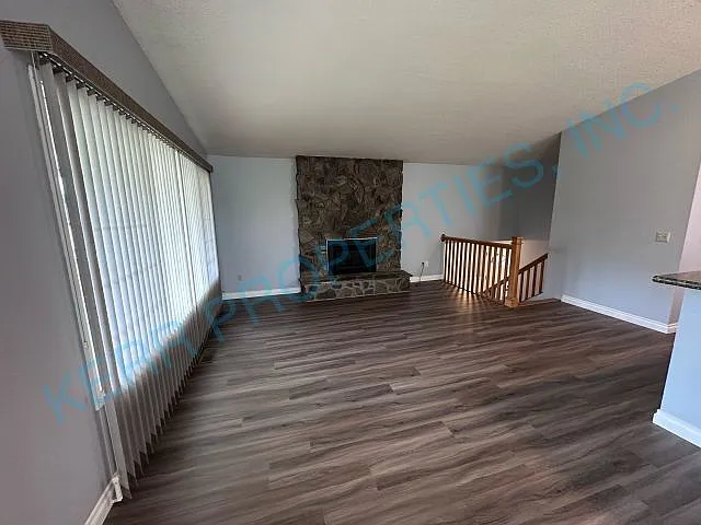 23010 SE Naomi Ct — Photo 2
