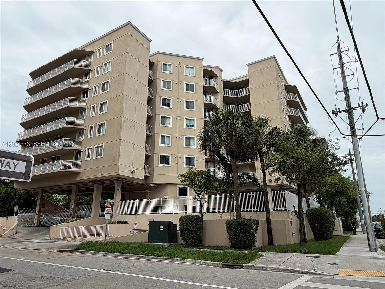 The Citadel Condo — Photo 1