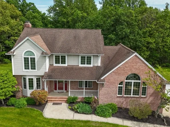 6 Meadow Lake Dr, Hardwick Twp., NJ 07825