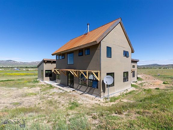 5th image of 11893 Antelope Valley Rd