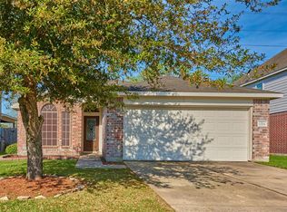 12211 Queens River Dr, Houston, TX 77044