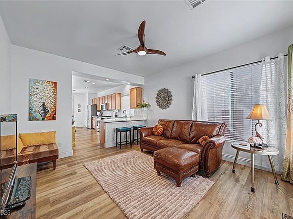 5th image of 1587 Evening Spirit Ave