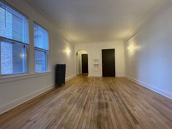 5th image of 1415 Glynn Ct APT 212