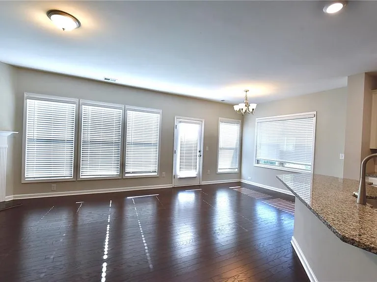 4270 Bryton Trace Dr — Photo 4