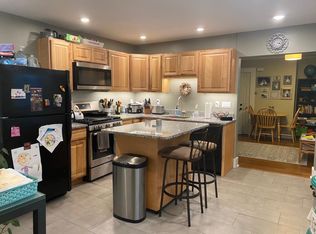 25 Belknap St #1, Dover, NH 03820