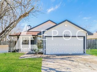 1801 Dickens Dr, Killeen, TX 76543