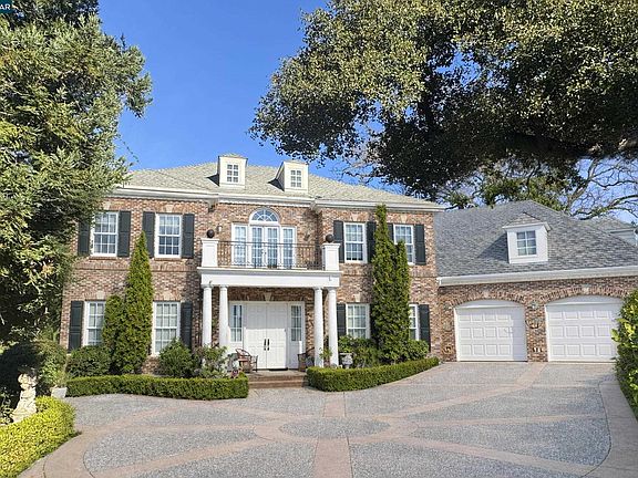 2nd image of 2358 Stone Valley Rd