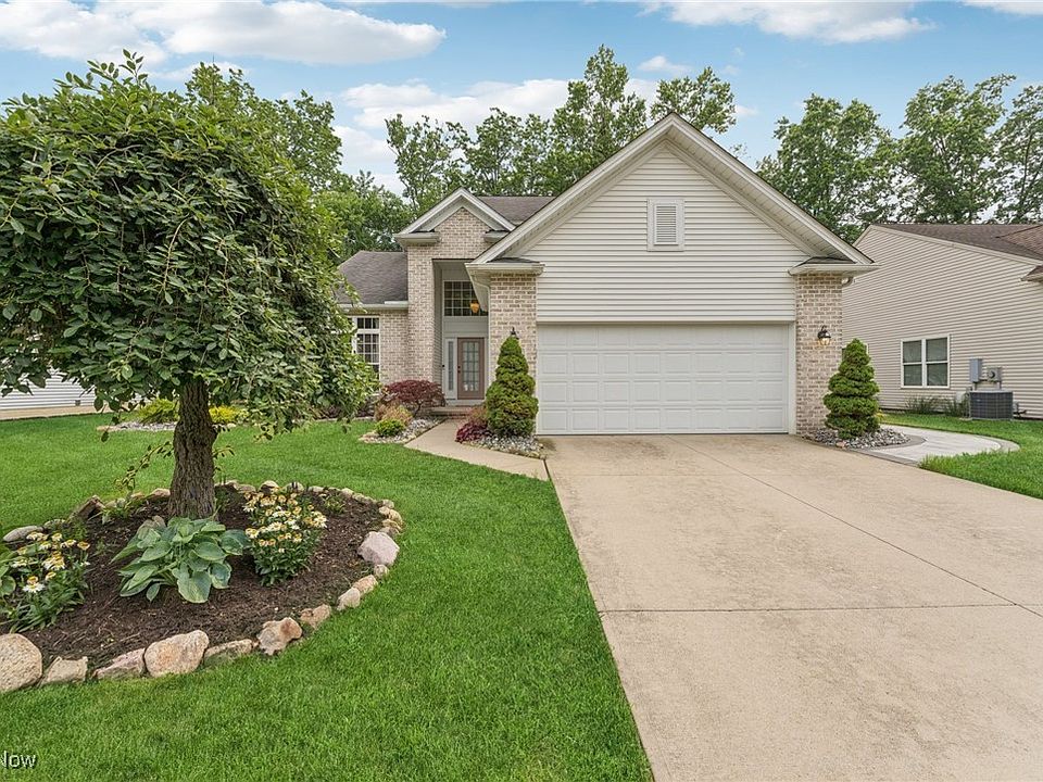 1st image of 32925 Titus Hill Ln